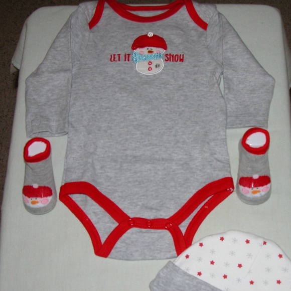 Bon Bebe Matching Sets Bon Bebe 3 Piece Let It Snow Outfit New Set Poshmark Bon Bebe Matching Sets Bon Bebe 3 Piece Let It Snow Outfit New Set Poshmark